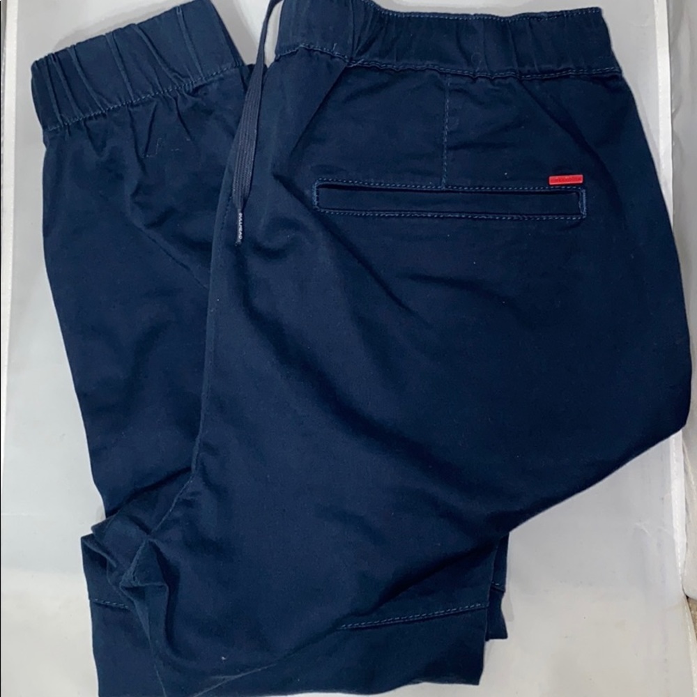 Bullhead cotton joggers. Like new condition.